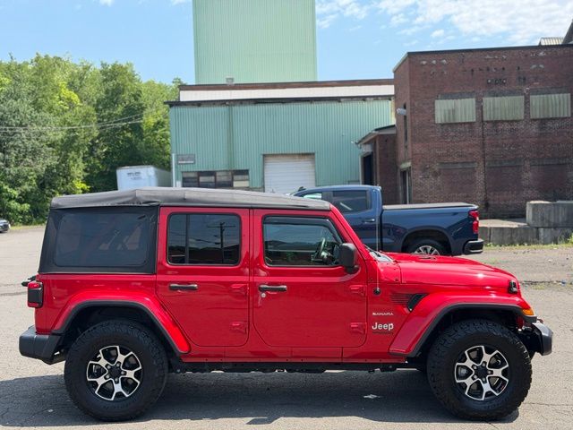 2019 Jeep Wrangler view 4