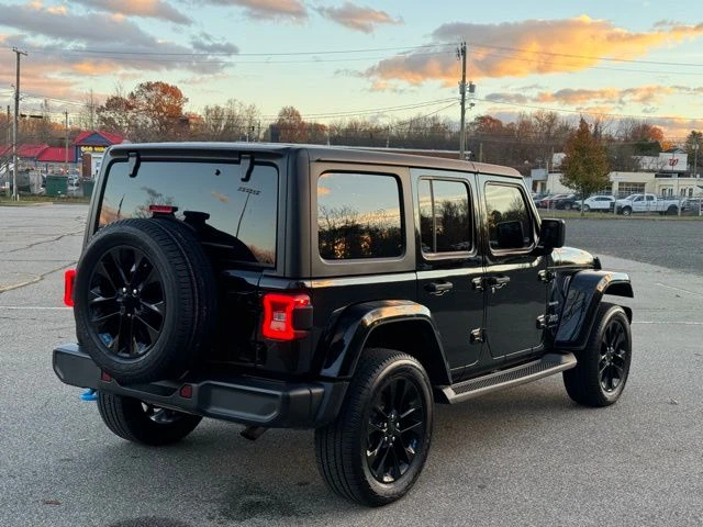 2023 Jeep Wrangler view 5