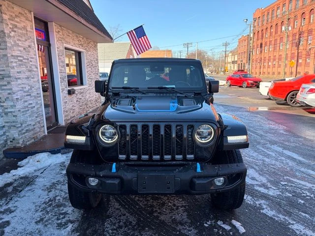 2021 Jeep Wrangler view 2