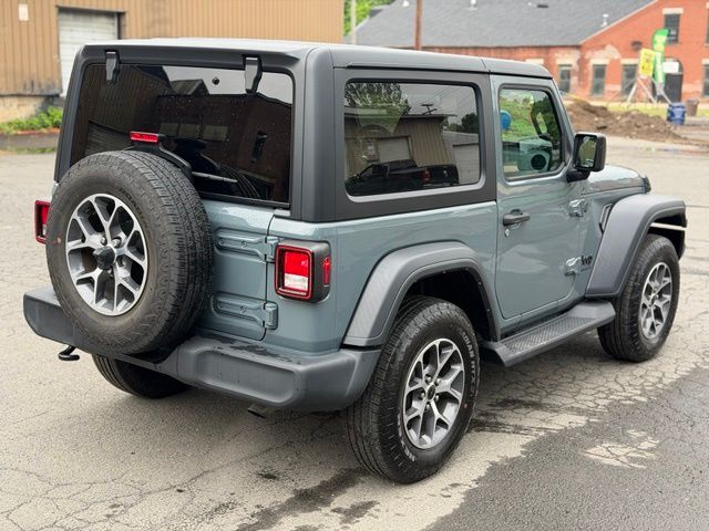 2024 Jeep Wrangler view 5