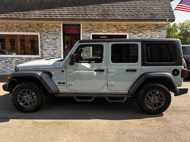 2024 Jeep Wrangler view 4