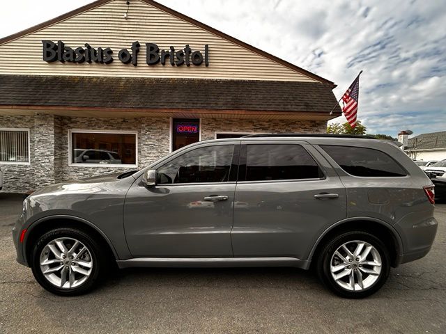 2022 Dodge Durango view 3