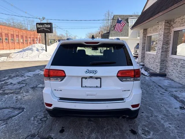 2019 Jeep Grand Cherokee view 3