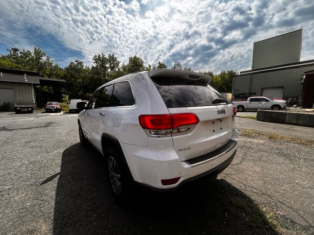 2017 Jeep Grand Cherokee view 5