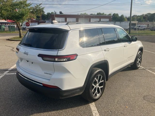 2024 Jeep Grand Cherokee L view 5