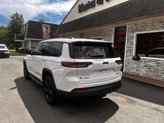 2023 Jeep Grand Cherokee L view 5