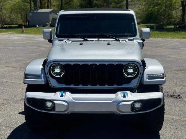2024 Jeep Wrangler view 2