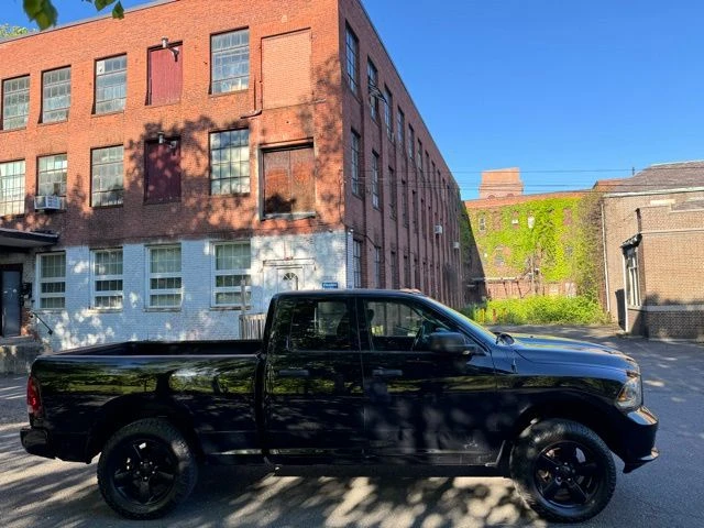 2015 Ram 1500 view 3