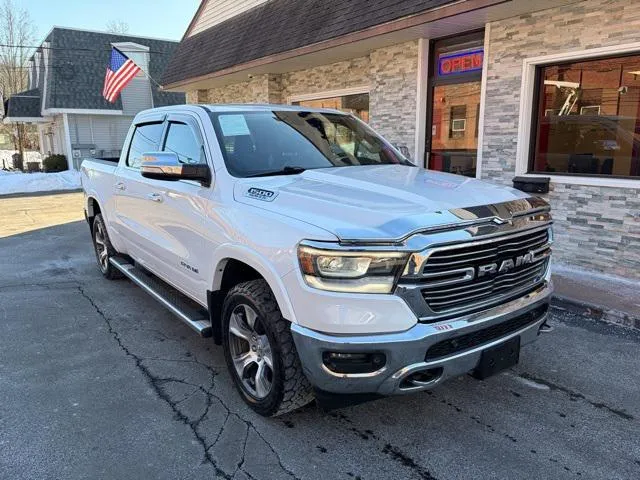 2019 RAM 1500 view 3