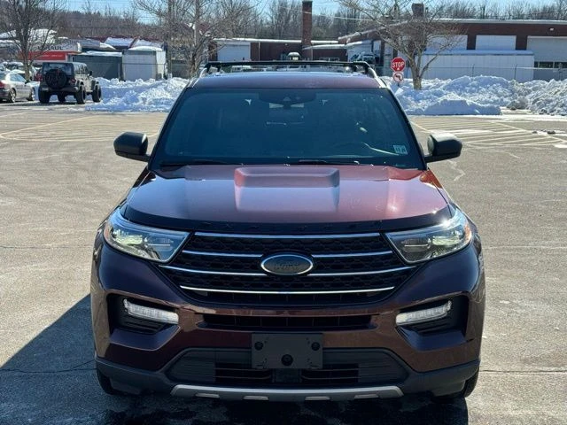 2020 Ford Explorer view 2