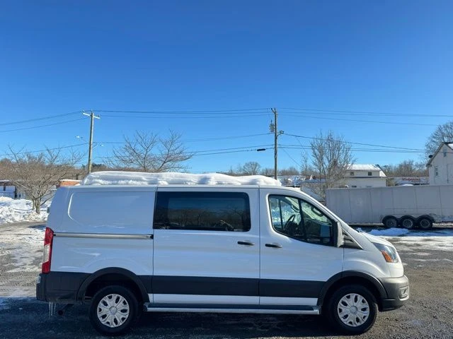 2024 Ford Transit-250 view 4