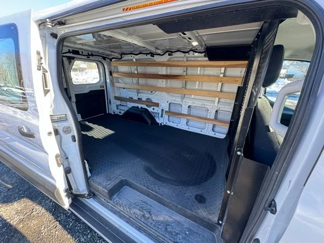 2024 Ford Transit-250 view 5