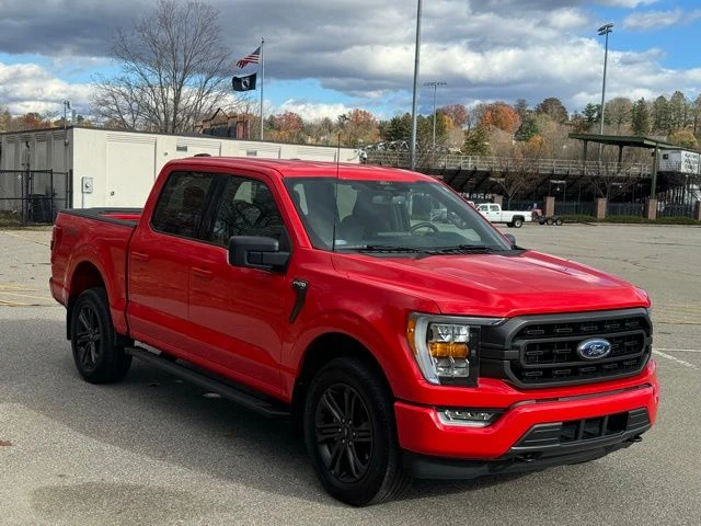 2022 Ford F-150 view 3