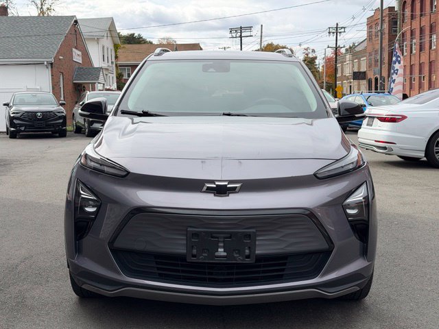 2023 Chevrolet Bolt EUV view 2
