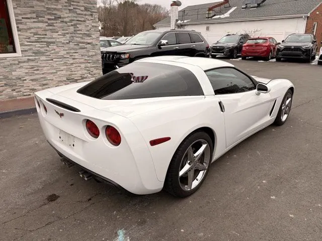 2012 Chevrolet Corvette view 5
