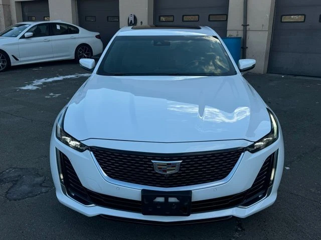 2022 Cadillac CT5 view 2