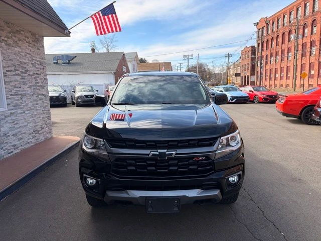 2022 Chevrolet Colorado view 2