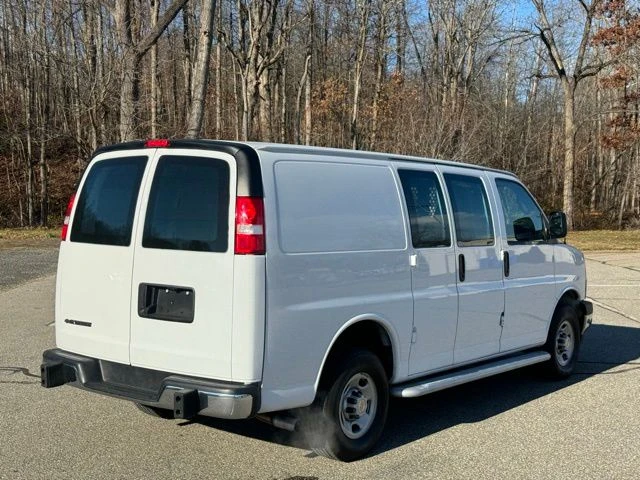 2024 Chevrolet Express 2500 view 5