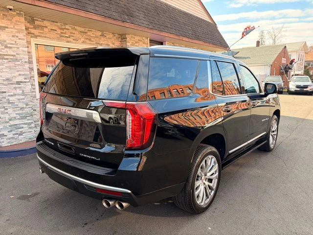 2023 GMC Yukon view 5