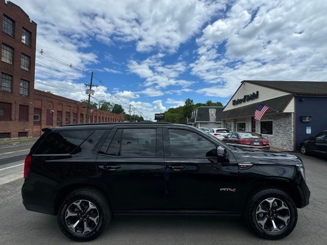 2025 GMC Yukon view 4