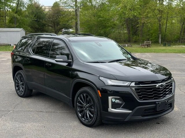 2023 Chevrolet Traverse view 5