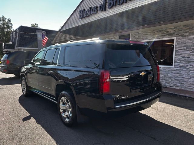 2017 Chevrolet Suburban view 5