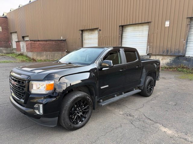2022 GMC Canyon view 3