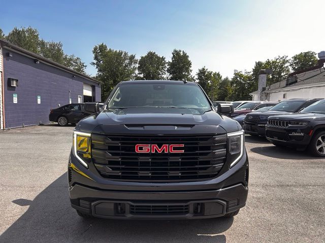 2024 GMC Sierra 1500 view 2