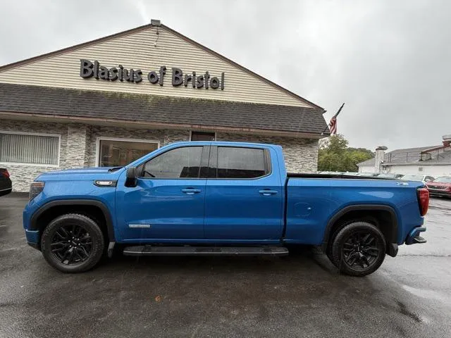 2023 GMC Sierra 1500 view 4