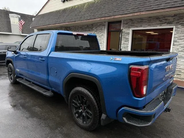 2023 GMC Sierra 1500 view 5