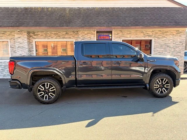 2024 GMC Sierra 1500 view 4