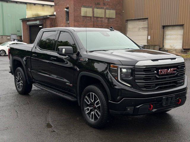 2024 GMC Sierra 1500 view 3