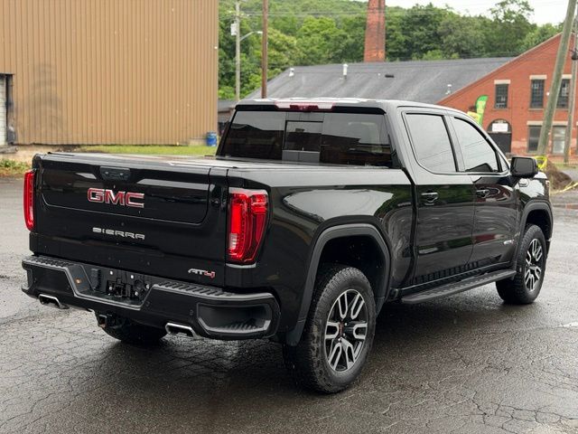 2024 GMC Sierra 1500 view 5
