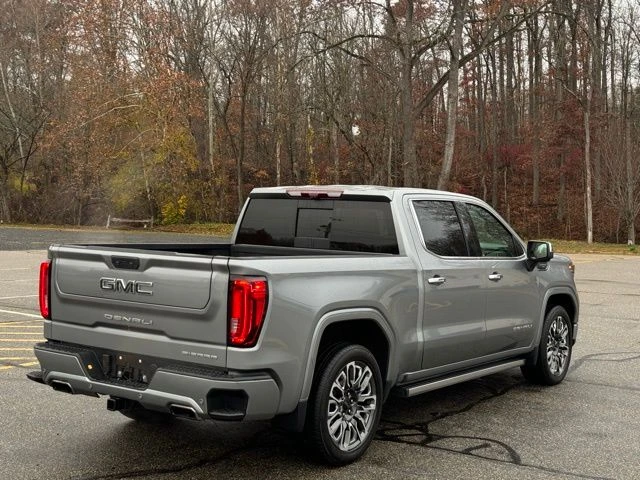 2023 GMC Sierra 1500 view 5