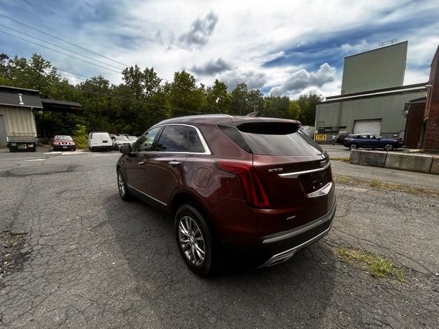 2022 Cadillac XT5 view 5