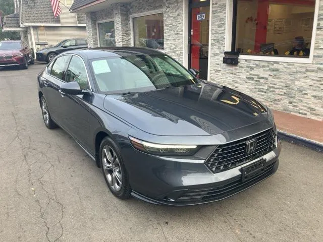 2023 Honda Accord view 3