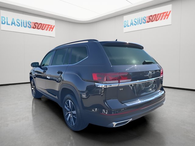 2023 Volkswagen Atlas view 5