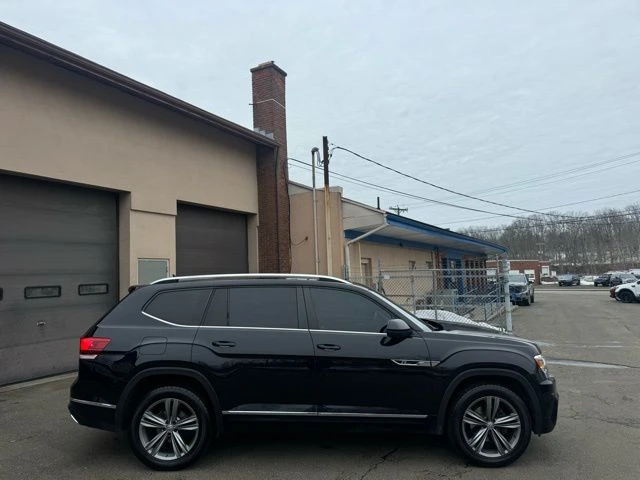 2019 Volkswagen Atlas view 4