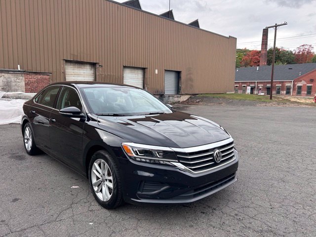 2020 Volkswagen Passat view 3