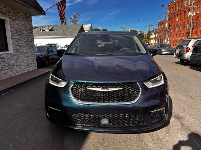 2023 Chrysler Pacifica view 2