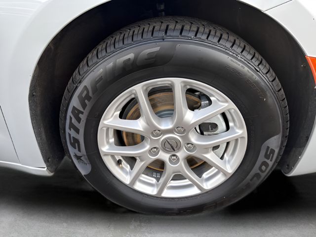2024 Chrysler Pacifica Touring L - Photo 12