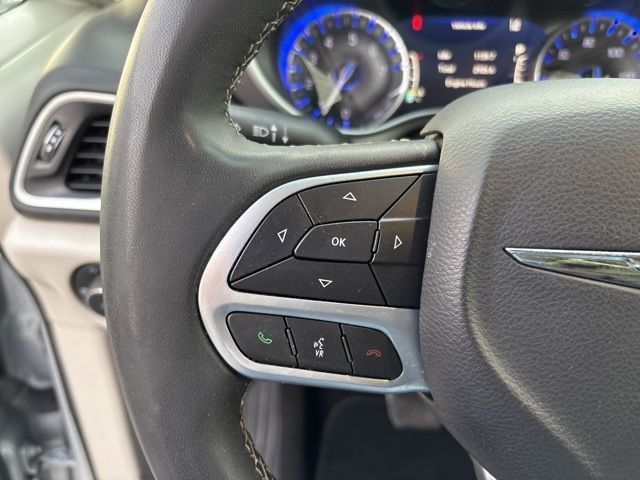 2024 Chrysler Pacifica Touring L - Photo 22
