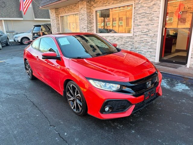 2018 Honda Civic view 3