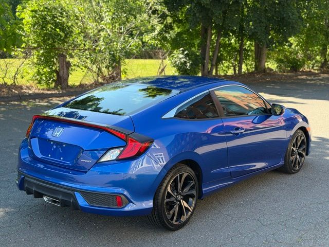 2019 Honda Civic view 5