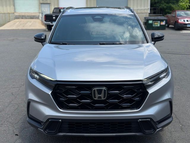 2023 Honda CR-V Hybrid view 2