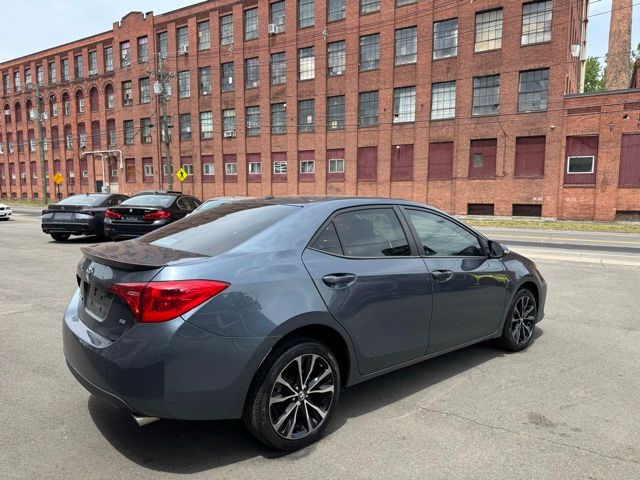 2017 Toyota Corolla view 5