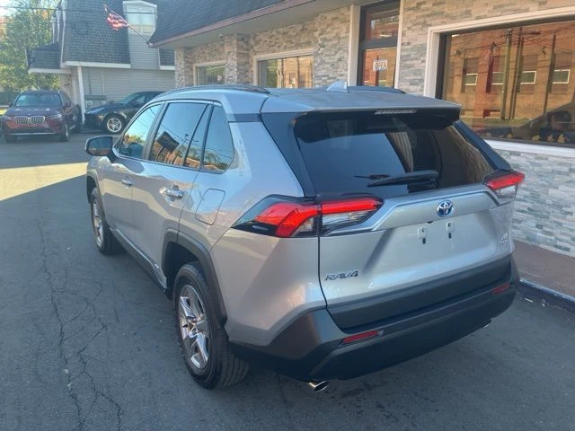 2024 Toyota RAV4 Hybrid view 4