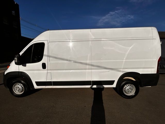 2025 Ram ProMaster 2500 view 4