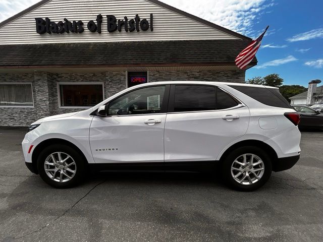 2023 Chevrolet Equinox view 4