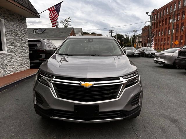2023 Chevrolet Equinox view 2